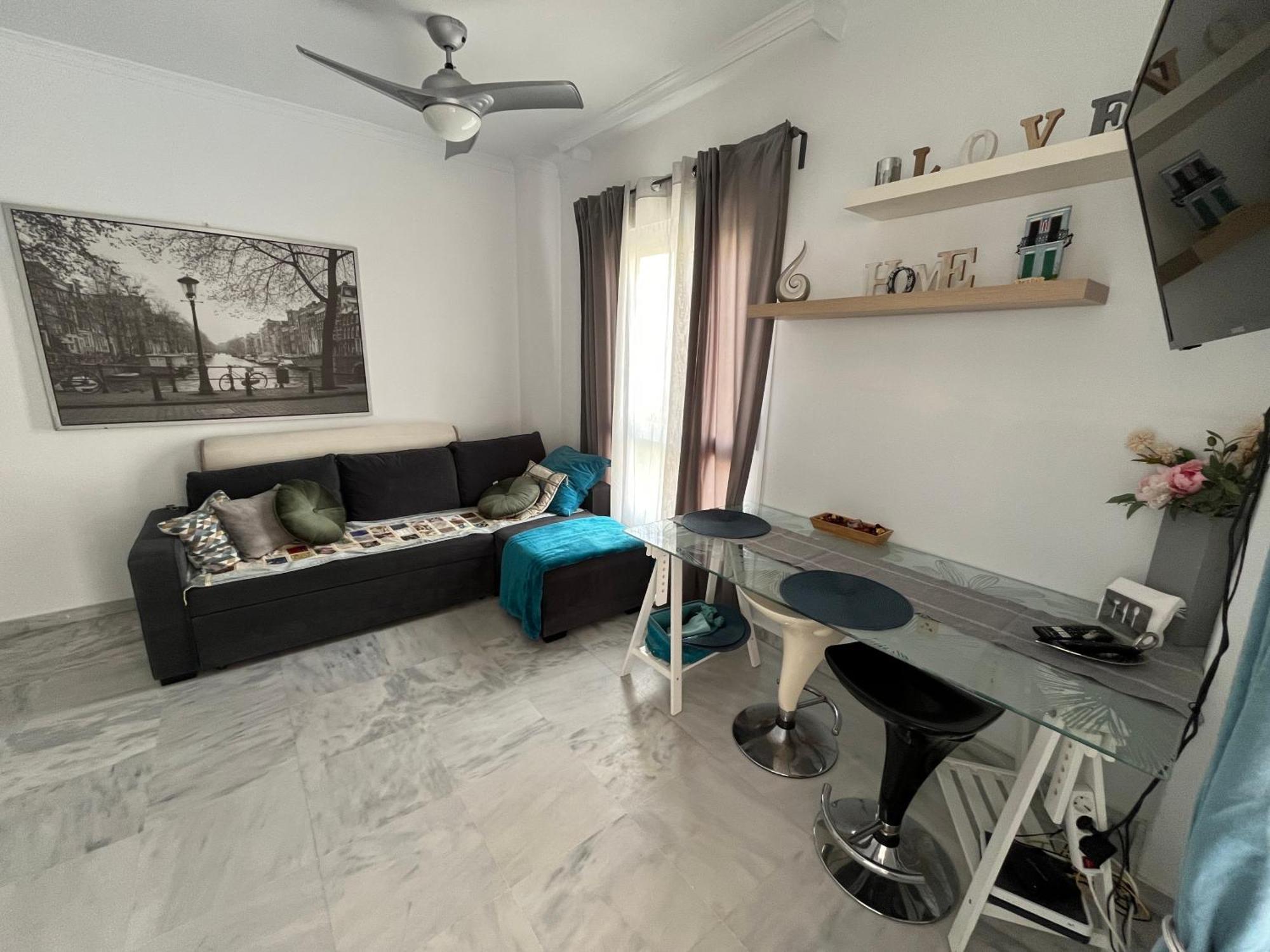 Piso En Zona Tranquila De - Torrequebrada Golf Apartman Benalmádena Kültér fotó